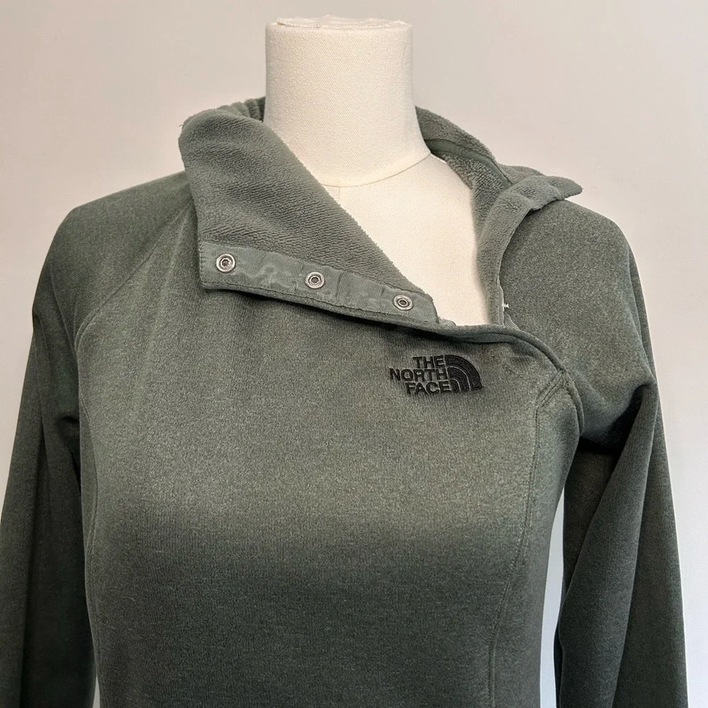 The North Face Women’s Agave 1/4 Asymmetric Snap Fleece Pullover Size S/P - Picture 3 of 5
